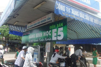 Từ 1/1/2018, chỉ sản xuất xăng E5 RON 92 và xăng khoáng RON 95