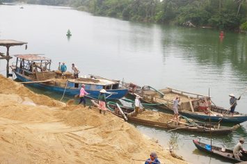 Đề xuất xây dựng Nghị định quy định quản lý cát, sỏi lòng sông