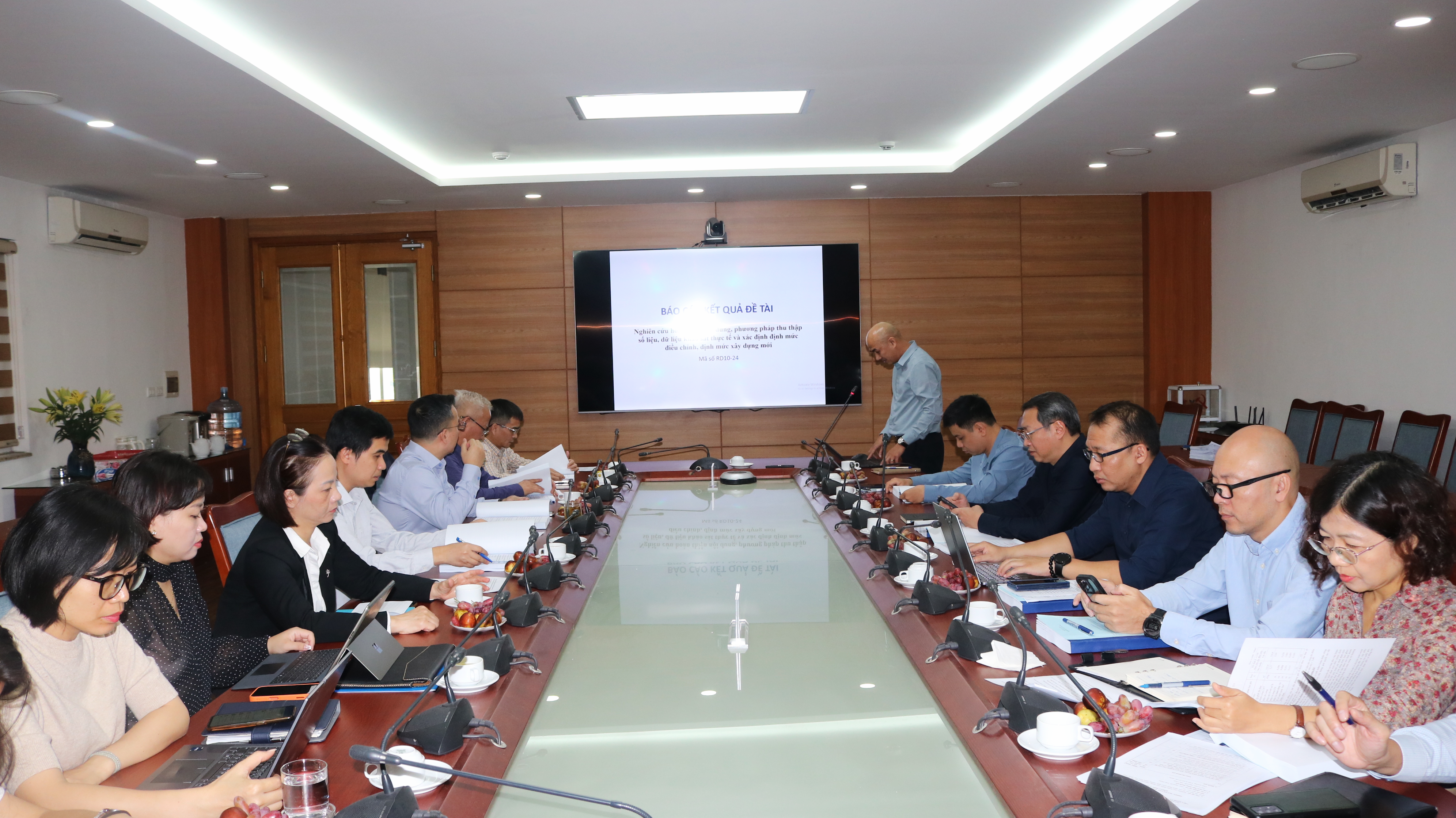 Nghiệm thu kết quả thực hiện đề tài khoa học công nghệ về nội dung, phương pháp thu thập số liệu, dữ liệu khảo sát thực tế và xác định định mức