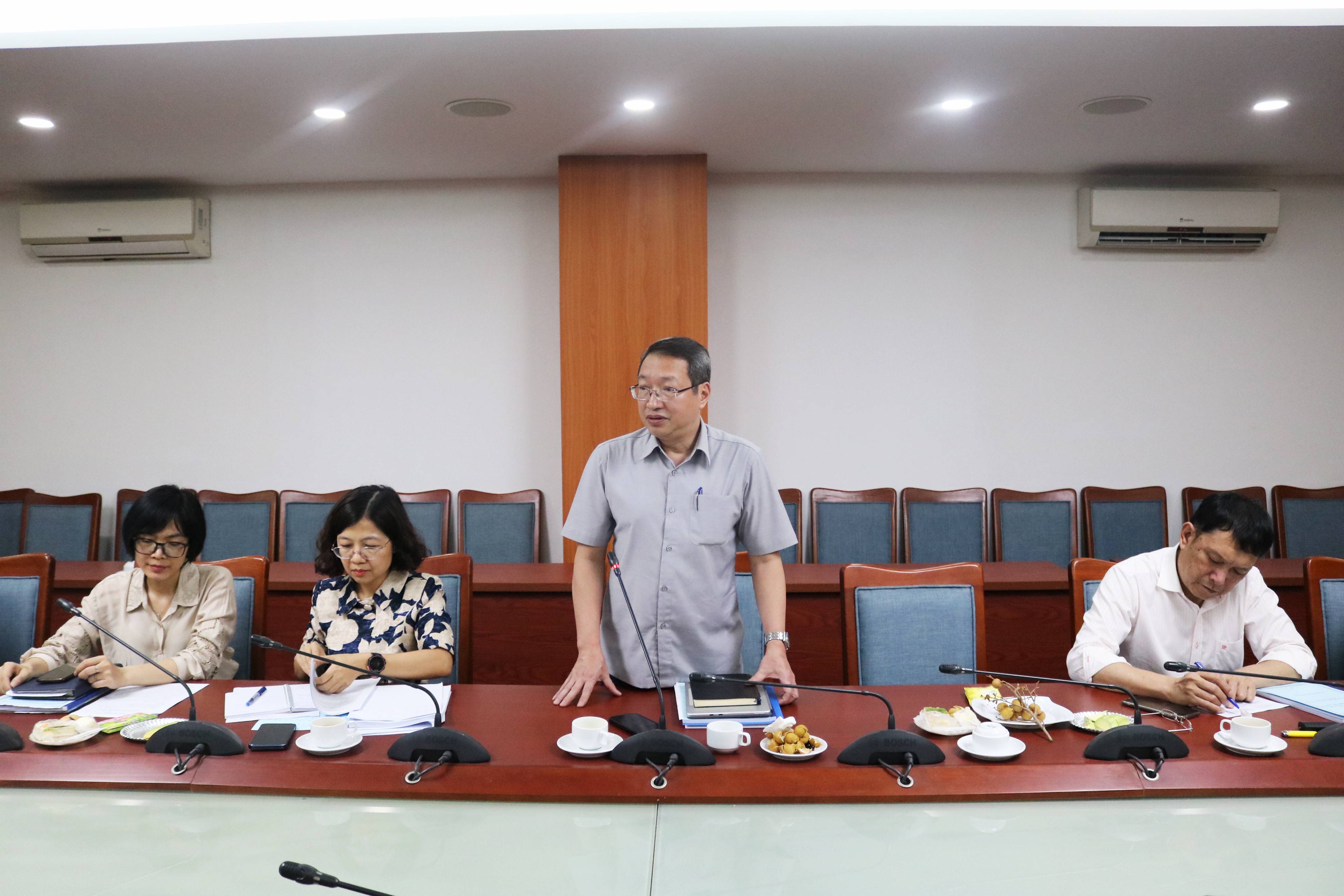 Nghiệm thu kết quả thực hiện đề tài khoa học công nghệ về nghiên cứu đổi mới phương pháp xác định chi phí xây dựng công trình