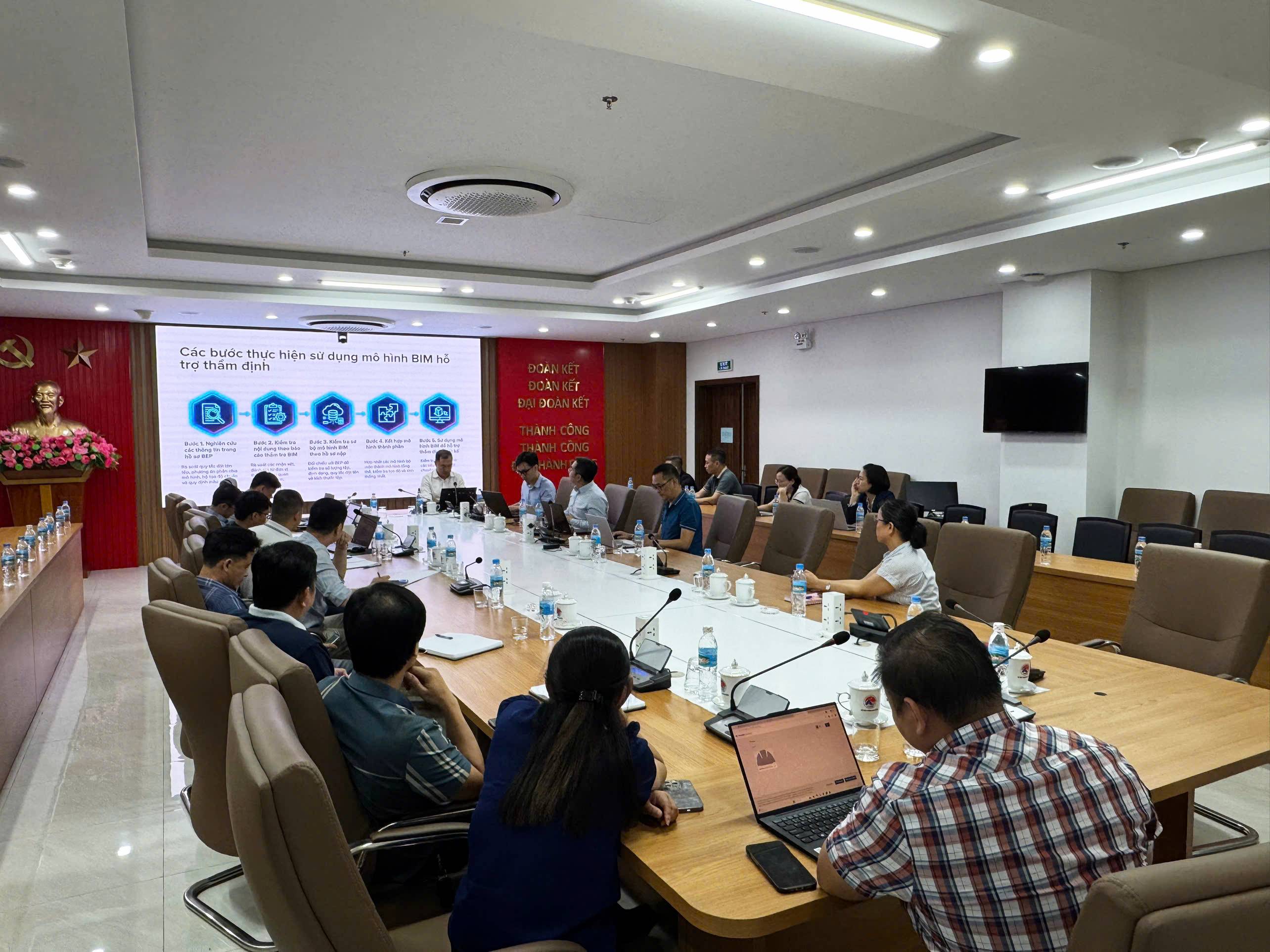 Viện Kinh tế xây dựng phối hợp tổ chức Hội thảo tập huấn ứng dụng BIM phục vụ quản lý nhà nước và thẩm định dự án ở Cao Bằng