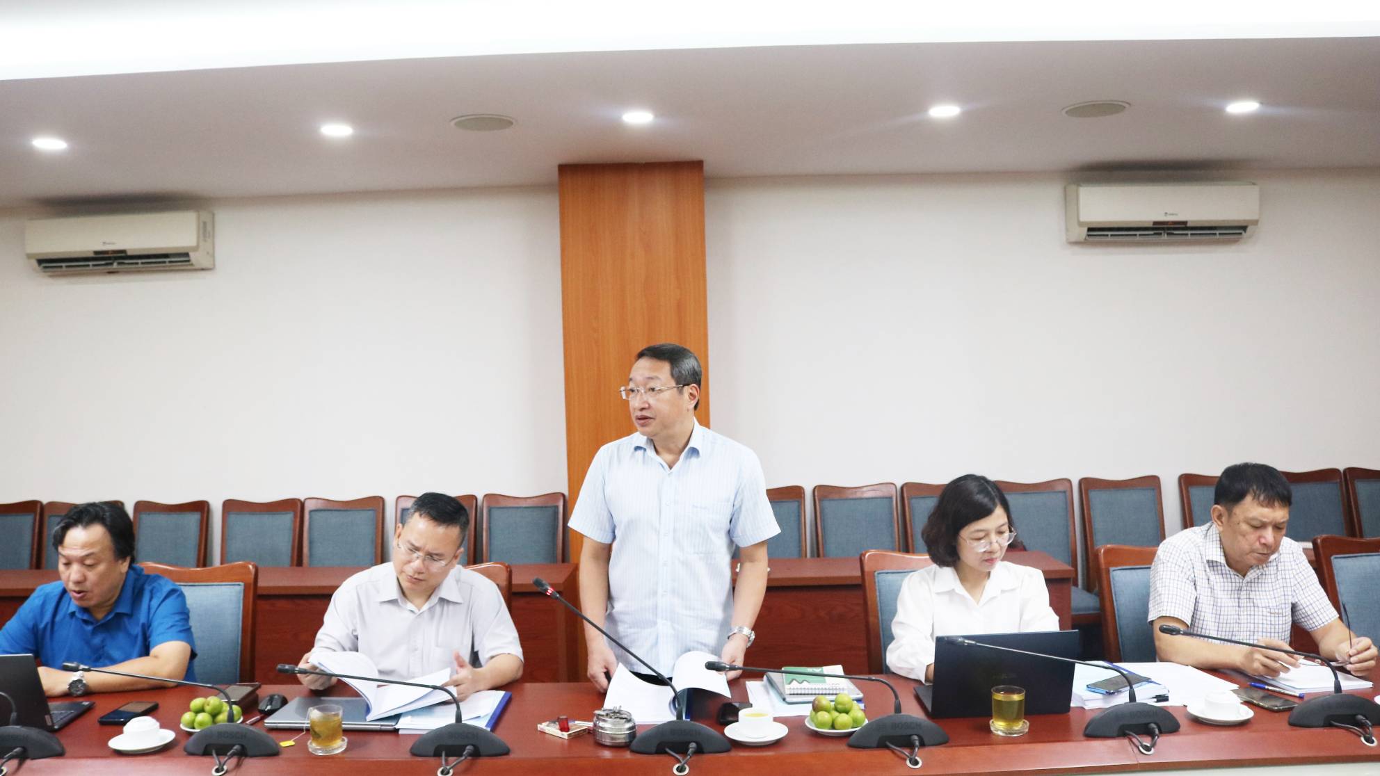 Viện Kinh tế xây dựng tổ chức nghiệm thu 02 đề tài nghiên cứu khoa học cấp cơ sở